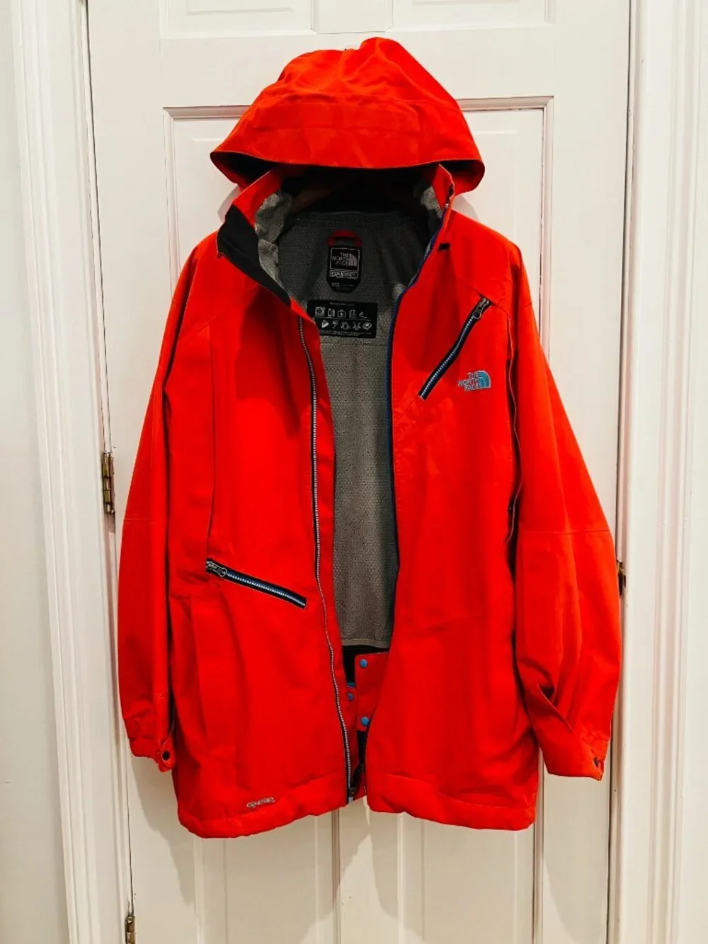 North Face Cryptic Decagon Jacket Flashlight RECCO Mens Red Ski Snow Technical M